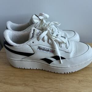 Reebok Women's Club C Double Sneaker Size 8.5 White 100010773 Excellent Cond